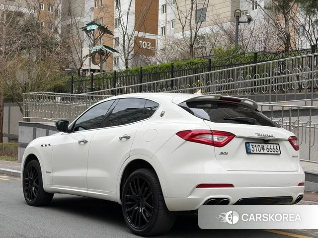 Maserati Levante id 3867344 из Кореи 10