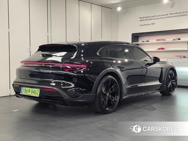 Porsche Taycan id 4589749 из Кореи 12