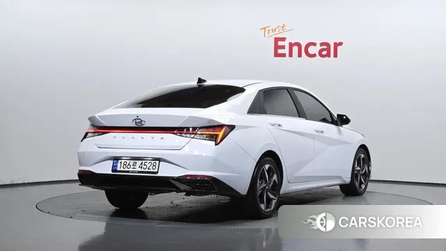 Hyundai Avante (CN7) id 3592157 из Кореи 12