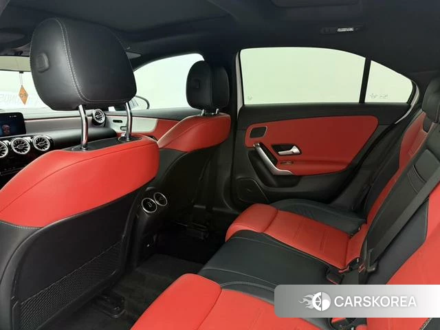 Mercedes-Benz Class A AMG 2024 Белый из Китая, фото 6