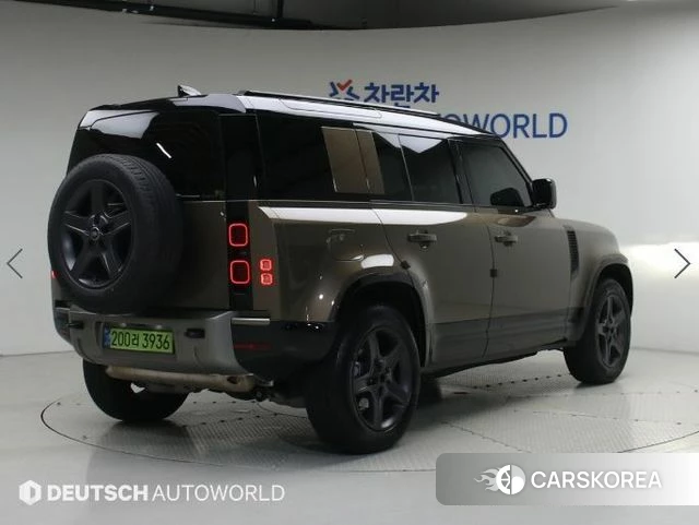 Land Rover Defender (L663) 2025 Серебристо-серый из Кореи, фото 2