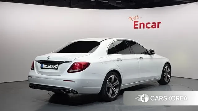 Mercedes-Benz E-Class W213 id 3578419 из Кореи 12