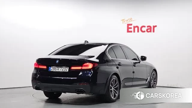 BMW 5 Series (G30) id 3042911 из Кореи 12