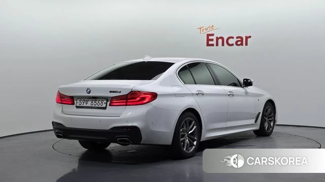 BMW 5 Series (G30) id 4732970 из Кореи 12