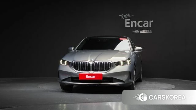 BMW 5 Series (G60) id 4578595 из Кореи 12
