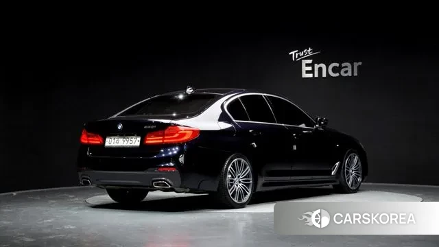 BMW 5 Series (G30) id 3547140 из Кореи 12