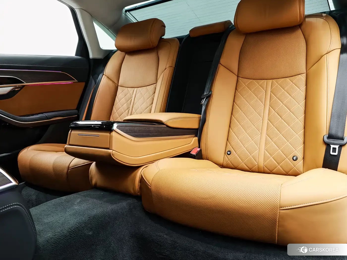 Audi A8 id 4686033 из Китая 12