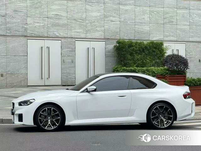 BMW M2 2024 Белый из Китая, фото 2