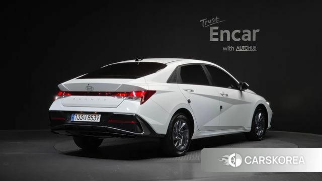 Hyundai The New Avante (CN7) id 4560456 из Кореи 12