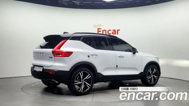 Volvo XC40 id 2936990 из Кореи 12