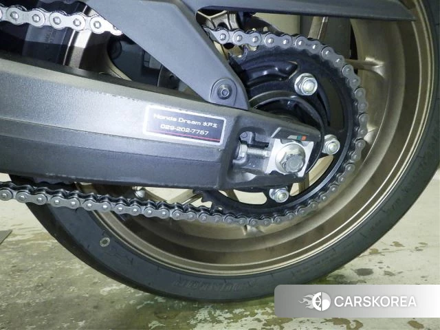 Honda CB650R-2 id 4184375 из Японии 12