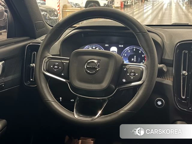 Volvo XC40 id 4207125 из Китая 10