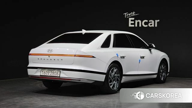 Hyundai Grandeur (GN7) id 4706677 из Кореи 11