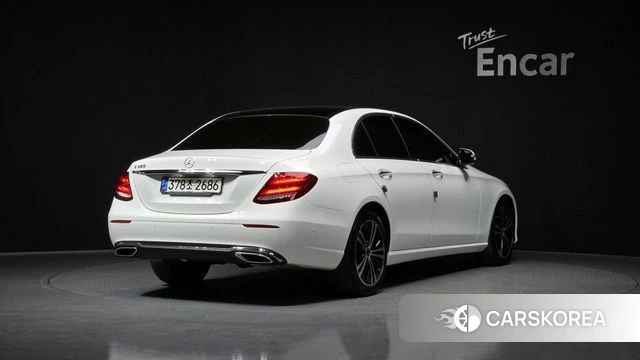 Mercedes-Benz E-Class W213 id 4187796 из Кореи 12