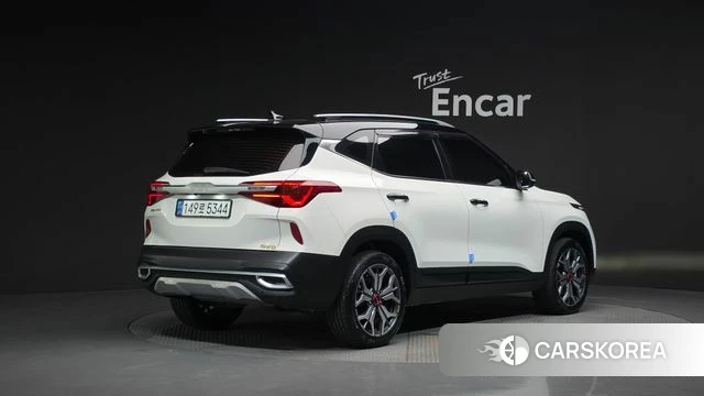 Kia Seltos id 4458015 из Кореи 12