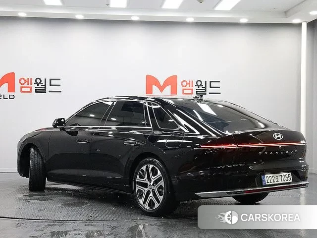 Hyundai Grandeur (GN7) id 3058142 из Кореи 12