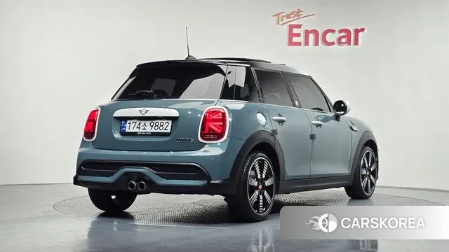 Mini Cooper S id 3405652 из Кореи 12