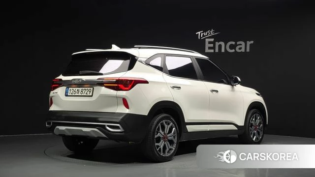 Kia Seltos id 4692379 из Кореи 12
