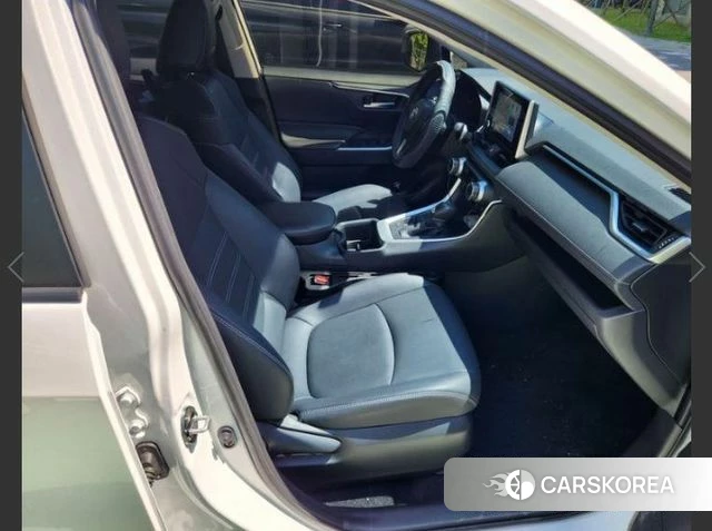 Toyota RAV4 5th Generation 2024 Белый из Кореи, фото 2