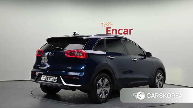 Kia Niro id 4285993 из Кореи 12