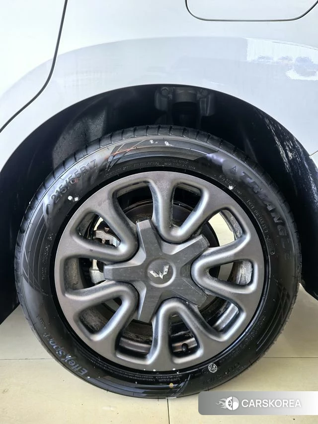 Wuling Automobile Wuling Starlight PHEV 2026 Белый из Китая, фото 6