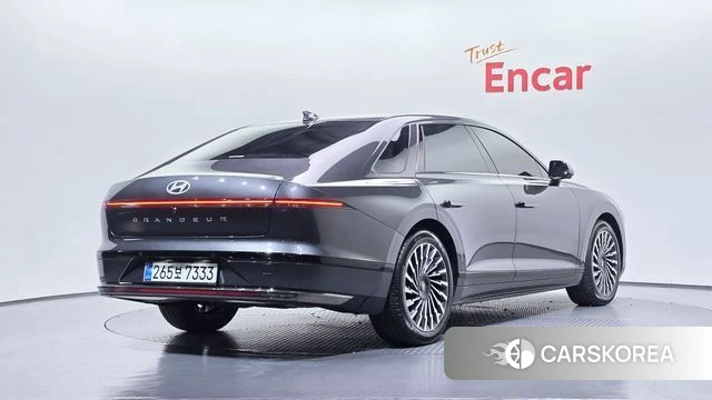 Hyundai Grandeur Hybrid (GN7) id 4487677 из Кореи 12
