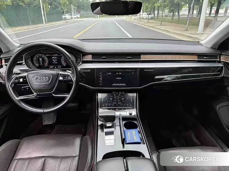 Audi A8 2019 Черный из Китая, фото 2