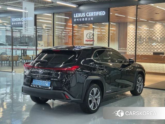Lexus UX300e id 4316291 из Кореи 12