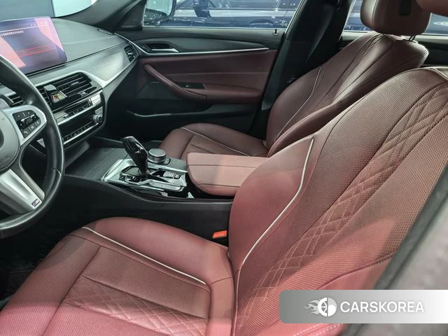 BMW 5 series 2021 Черный из Китая, фото 2