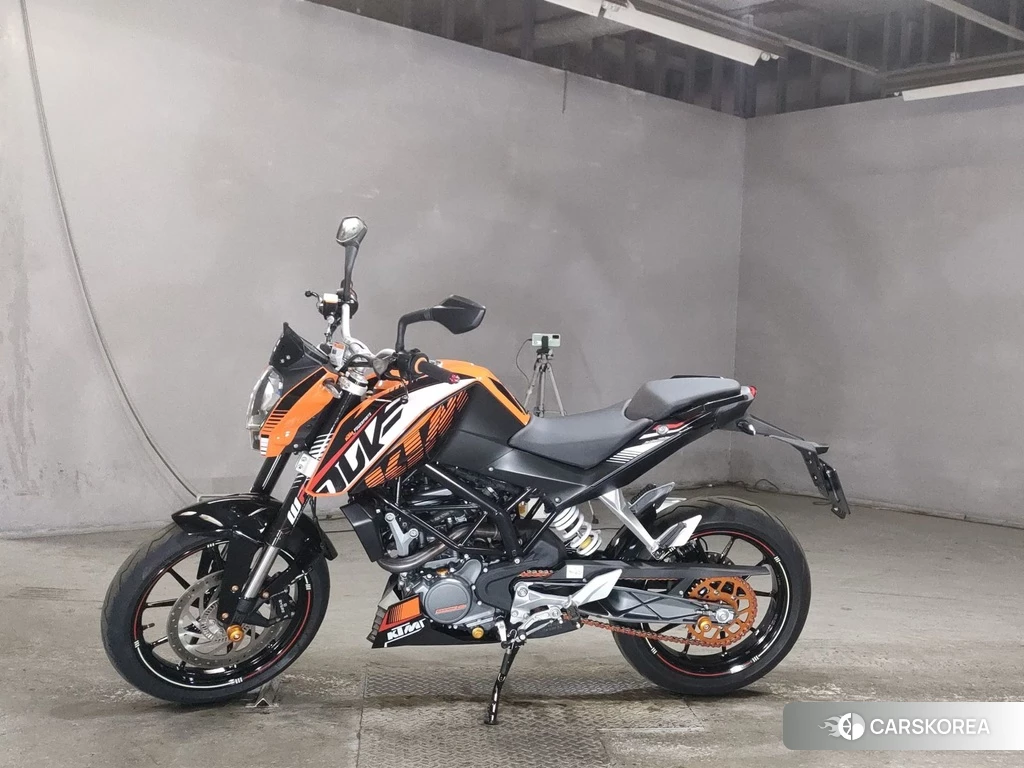 Проданный KTM 200 DUKE 2014 из Японии, фото 2