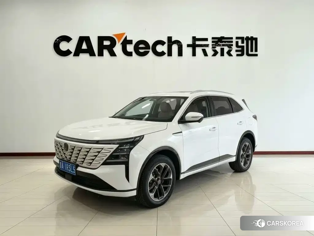Chang'an CS75PLUS 2026 Белый из Китая, фото 2