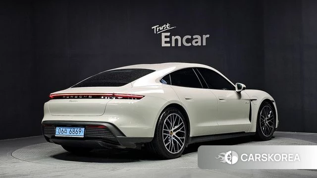 Porsche Taycan id 4613130 из Кореи 12