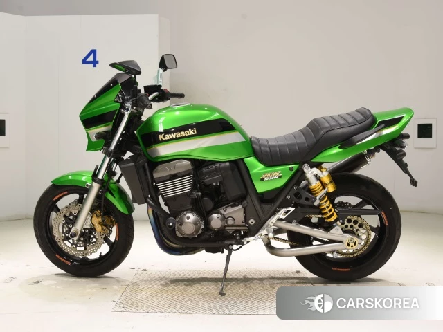 Проданный Kawasaki ZRX 1200 2013 из Японии, фото 2
