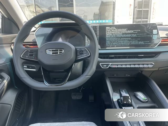 Geely Automobile Binrui 2026 Белый из Китая, фото 3