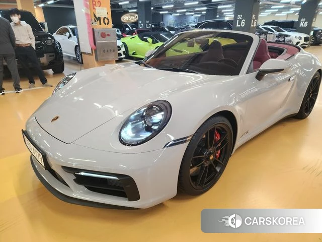 Porsche 911(992) id 4427768 из Кореи 12