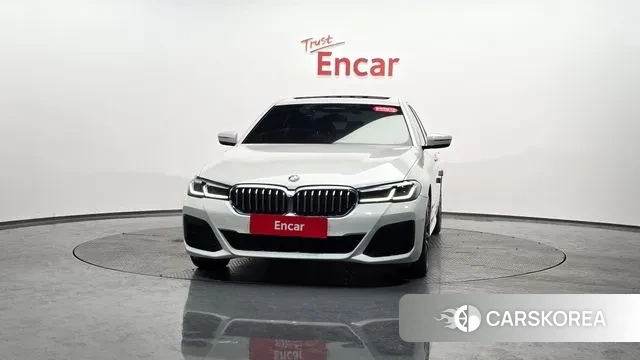 BMW 5 Series (G30) id 3525085 из Кореи 12