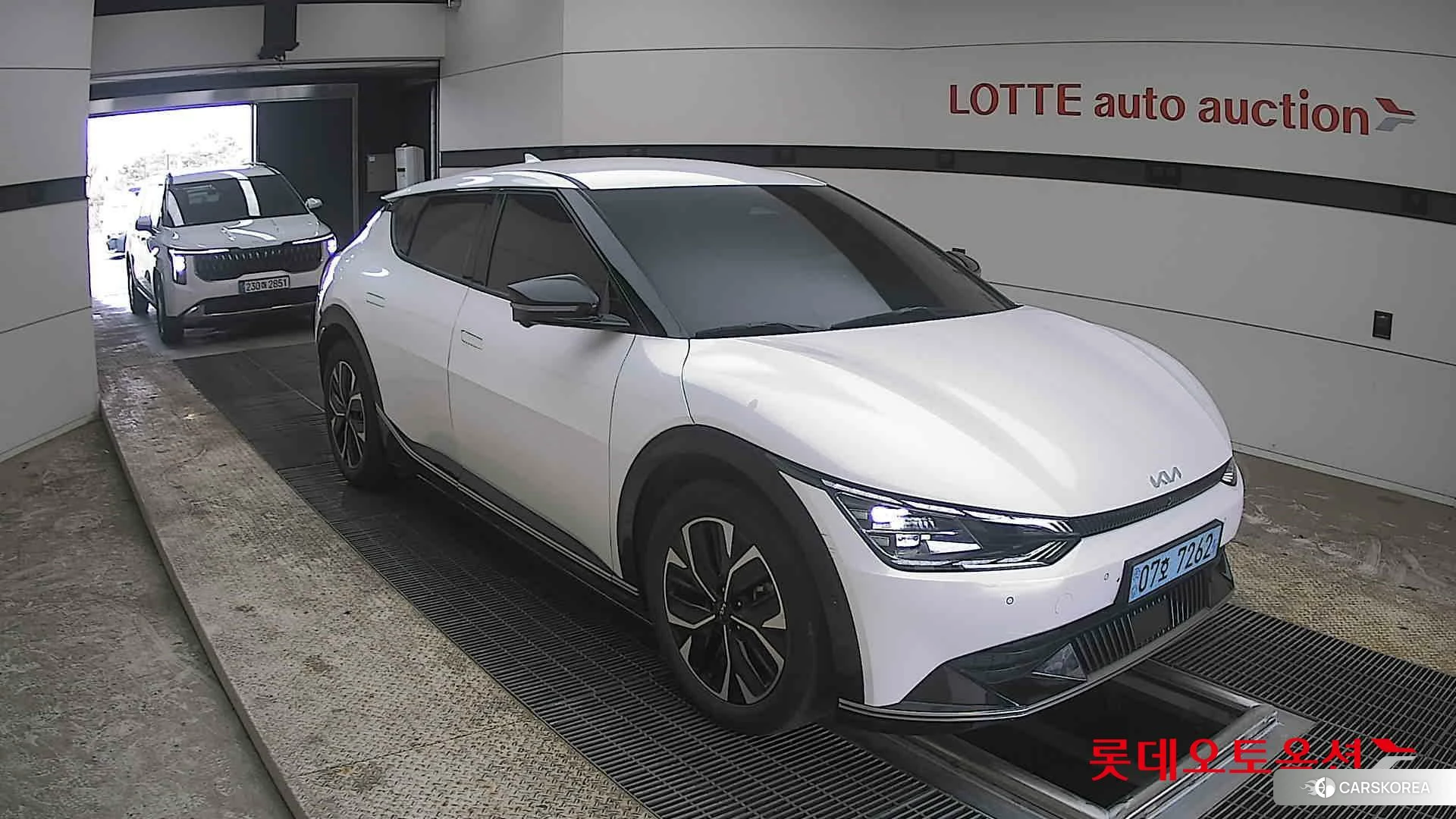 Kia EV6 id 3888370 из Кореи 12