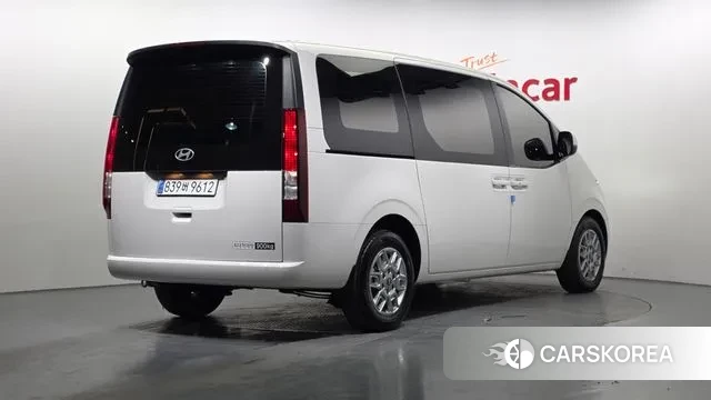 Hyundai Staria id 3610033 из Кореи 12