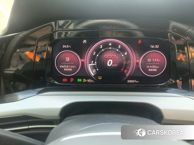 Volkswagen Golf 2022 Белый из Китая, фото 6