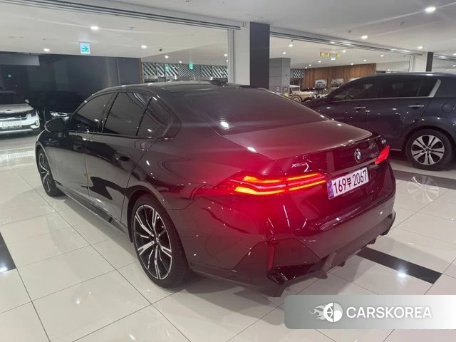 BMW 5 Series (G60) id 4381306 из Кореи 10