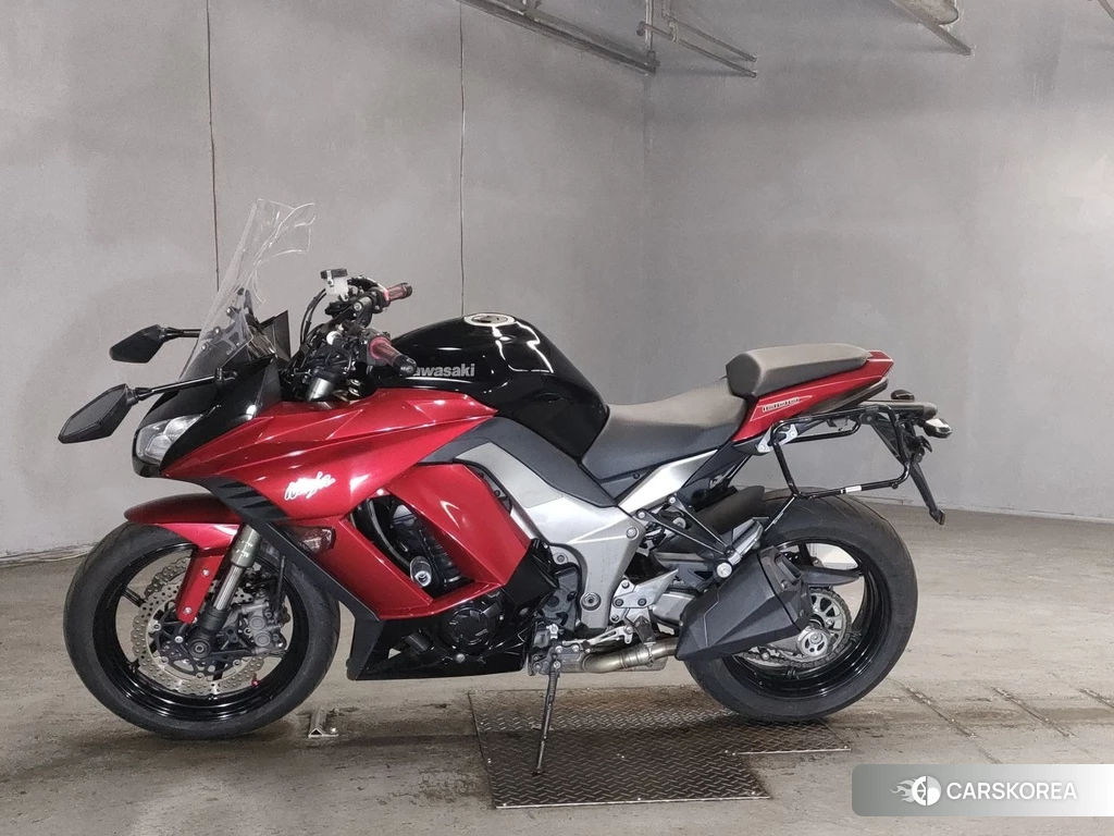 Проданный Kawasaki NINJA 1000 2010 из Японии, фото 2