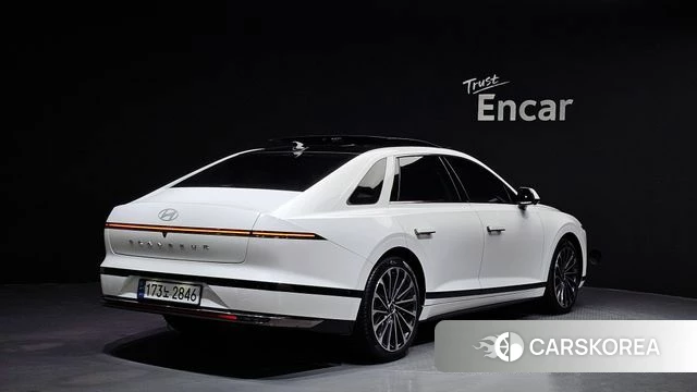 Hyundai Grandeur Hybrid (GN7) id 3850546 из Кореи 12