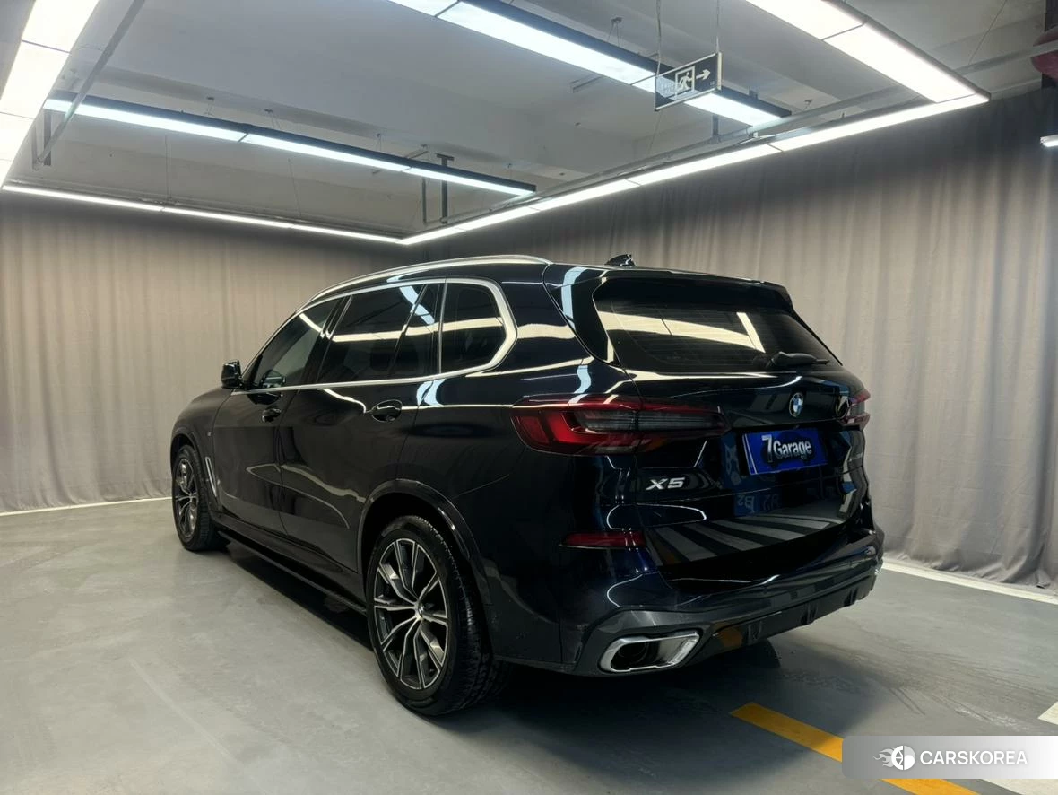 BMW X5 2022 Черный из Китая, фото 4