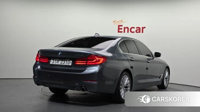 BMW 5 Series (G30) id 3955865 из Кореи 12