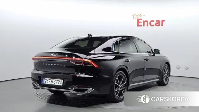 Hyundai The New Grandeur IG id 3044801 из Кореи 12