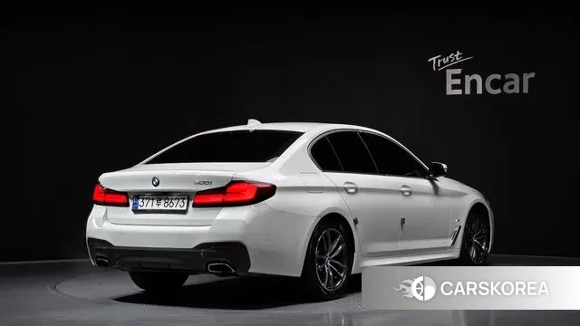 BMW 5 Series (G30) id 3788197 из Кореи 12