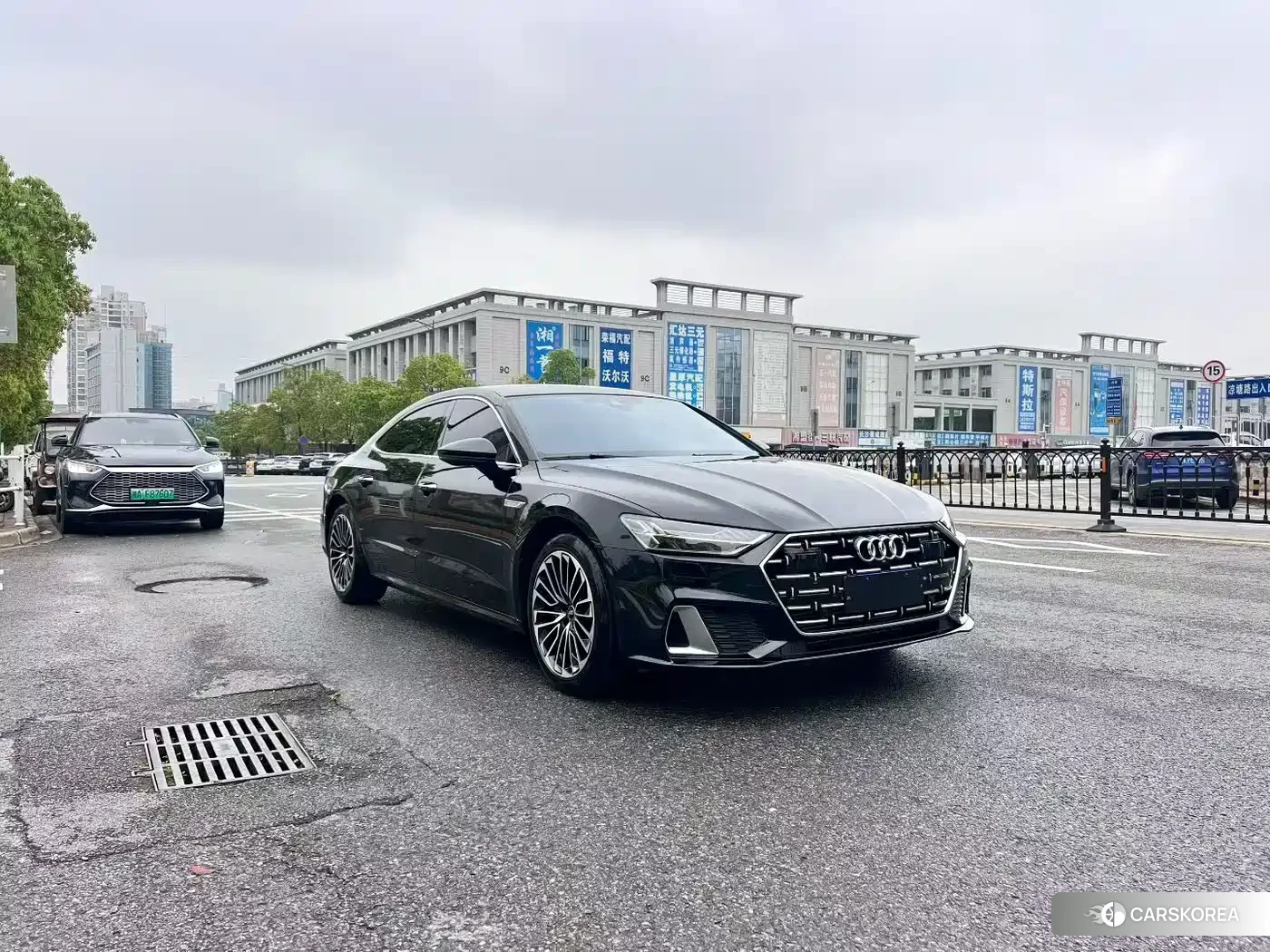 Audi A7L 2025 Черный из Китая, фото 2