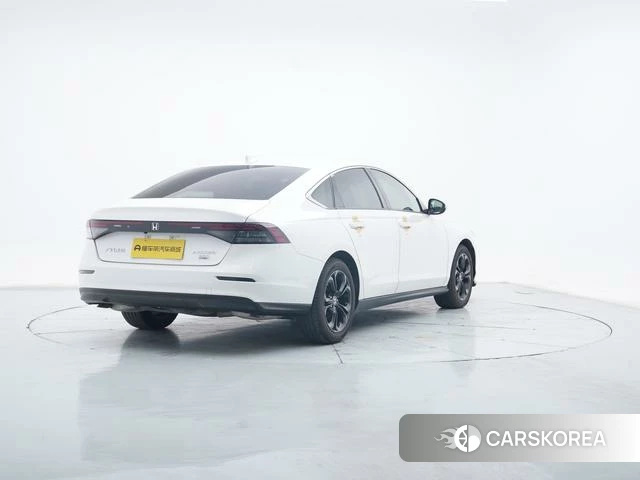 Honda Accord id 4261941 из Китая 12
