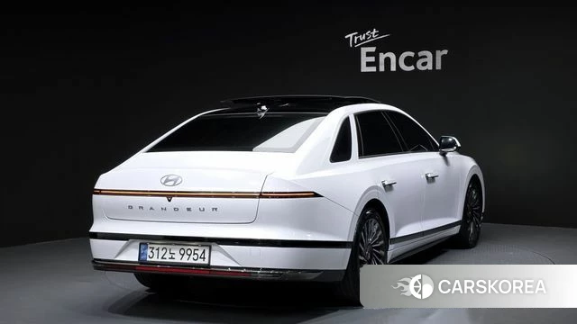 Hyundai Grandeur Hybrid (GN7) id 3870876 из Кореи 12