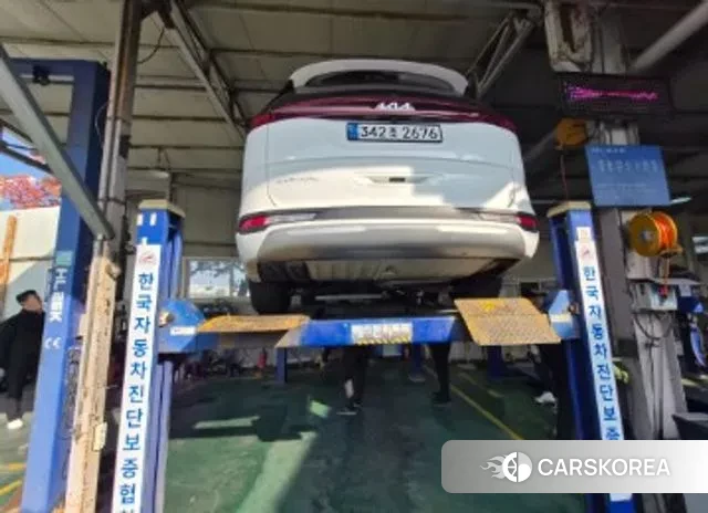 Kia Carnival 4th generation 2021 Белый из Кореи, фото 2